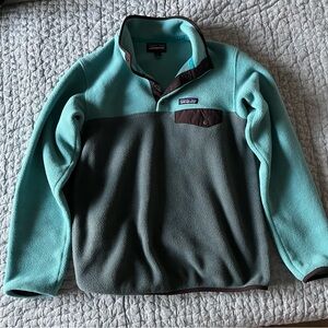 Patagonia Teal and Gray Fleece Pullover